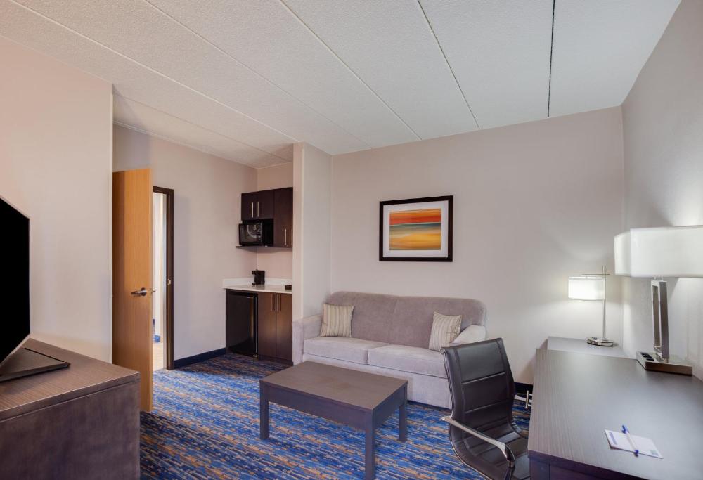 Holiday Inn Express I-95 Capitol Beltway - Largo by IHG